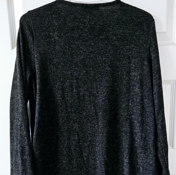 Lily Morgan grey with zipper long sleeve top size medium - Picture 2 of 5